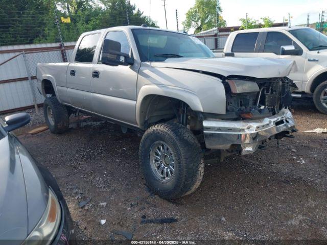  Salvage Chevrolet Silverado 2500