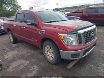  Salvage Nissan Titan