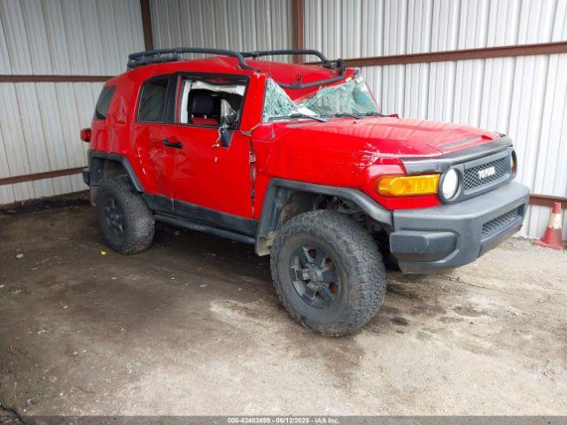  Salvage Toyota FJ Cruiser