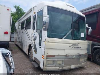  Salvage Spartan Motors Motorhome