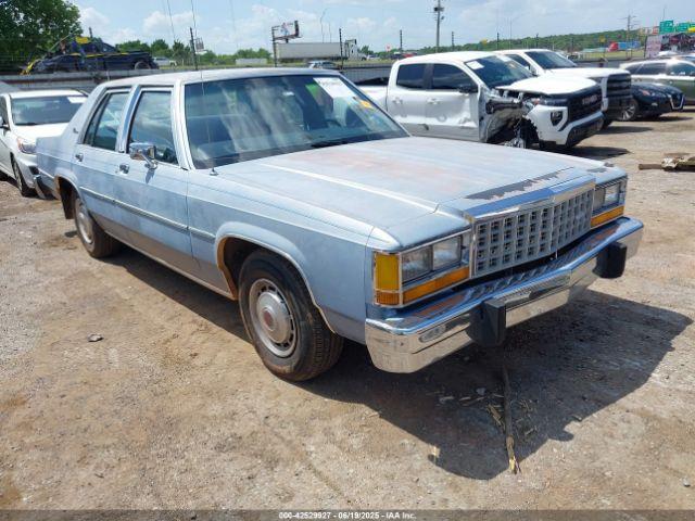  Salvage Ford LTD