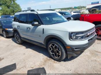  Salvage Ford Bronco