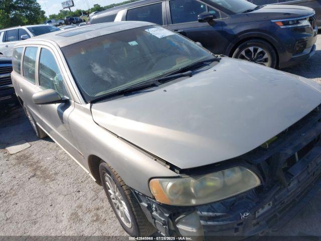  Salvage Volvo V70