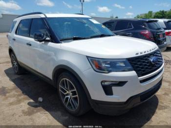  Salvage Ford Explorer