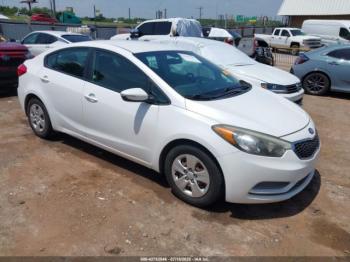 Salvage Kia Forte