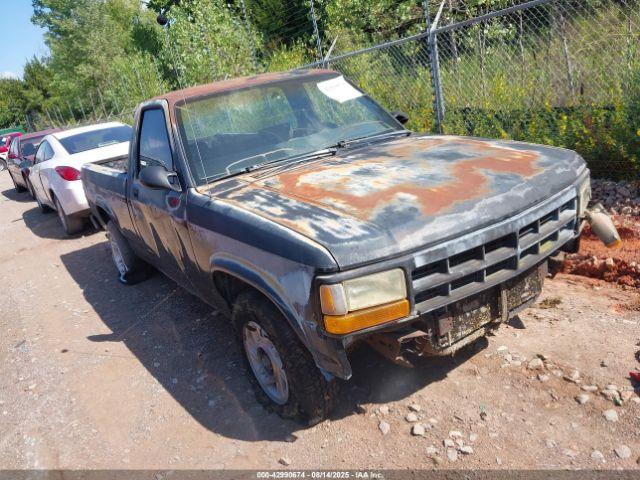  Salvage Dodge Dakota