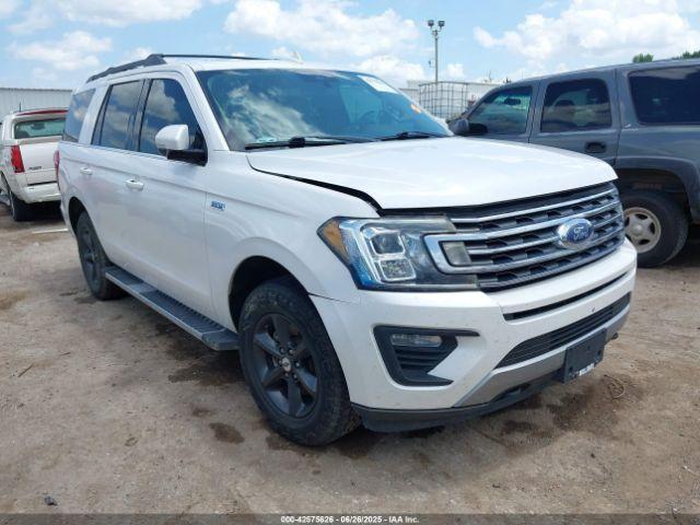  Salvage Ford Expedition