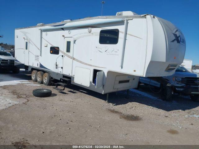  Salvage 5th Wheel Xlr 37x12
