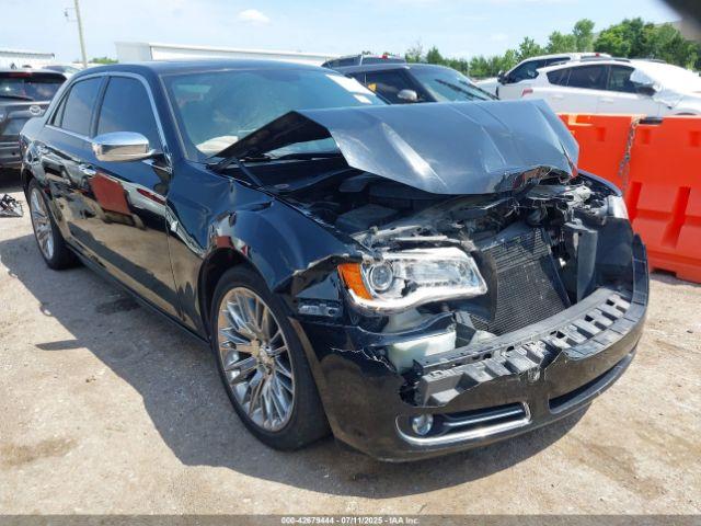  Salvage Chrysler 300
