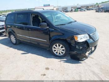  Salvage Chrysler Town & Country