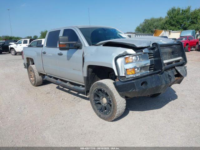  Salvage Chevrolet Silverado 2500