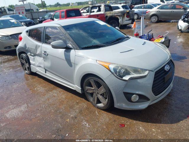  Salvage Hyundai VELOSTER