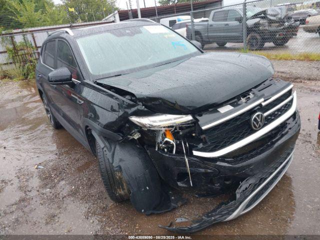  Salvage Volkswagen Taos