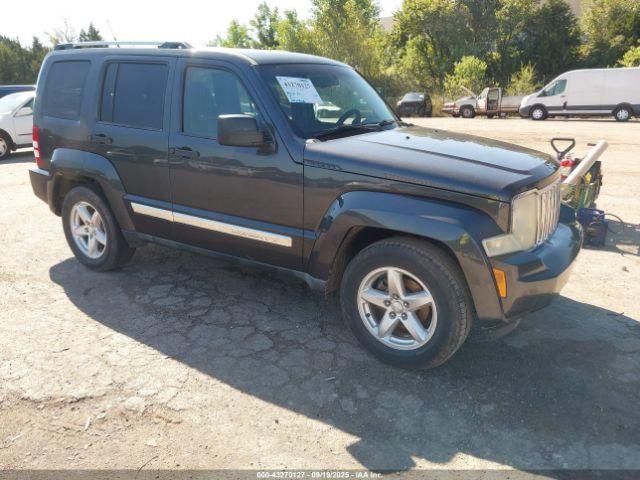  Salvage Jeep Liberty