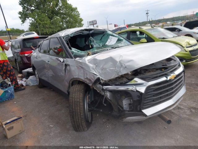  Salvage Chevrolet Blazer