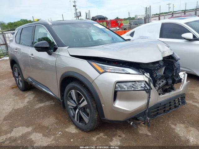  Salvage Nissan Rogue
