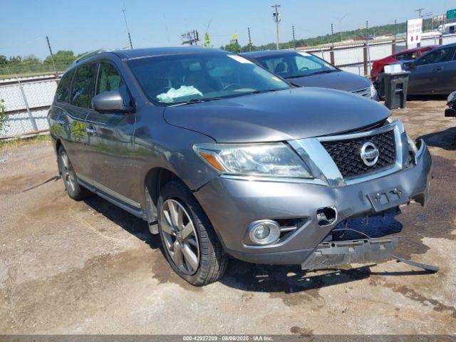  Salvage Nissan Pathfinder