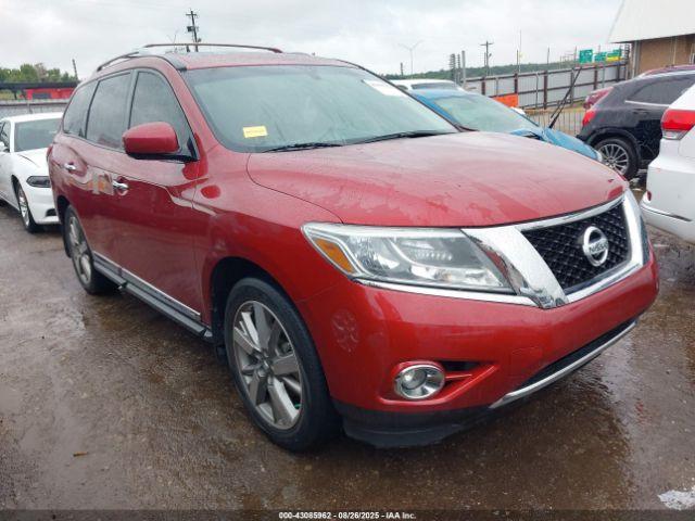  Salvage Nissan Pathfinder