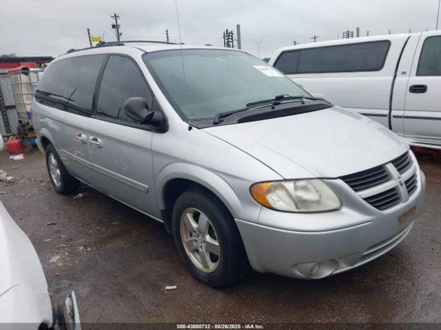  Salvage Dodge Grand Caravan