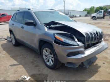  Salvage Jeep Cherokee