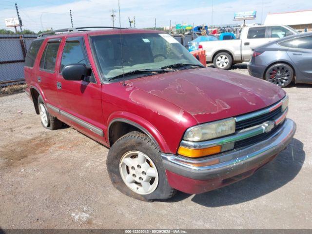  Salvage Chevrolet Blazer