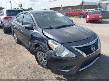  Salvage Nissan Versa
