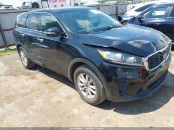  Salvage Kia Sorento