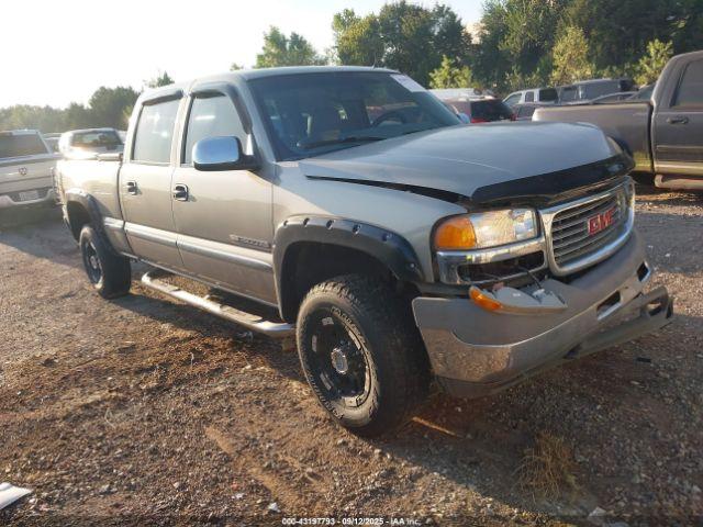  Salvage GMC Sierra 2500