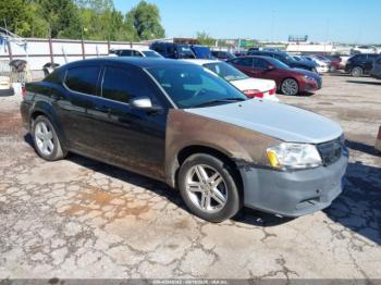  Salvage Dodge Avenger