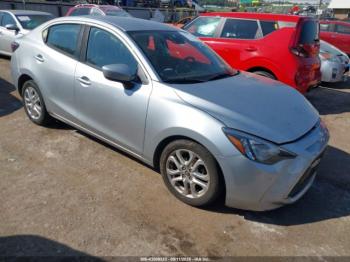  Salvage Toyota Yaris