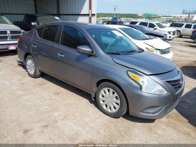  Salvage Nissan Versa
