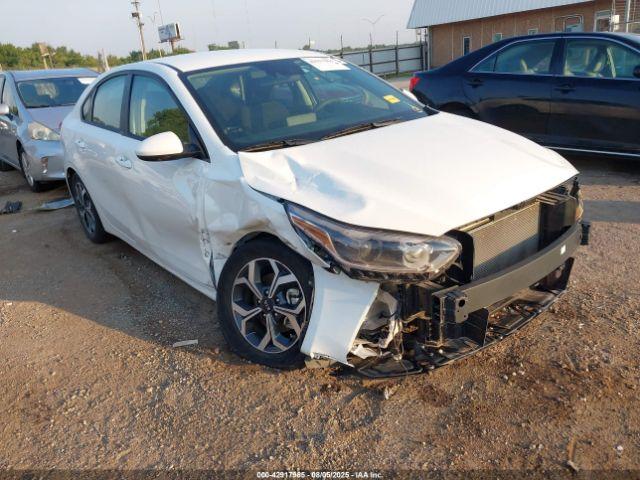  Salvage Kia Forte