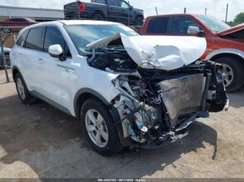  Salvage Kia Sorento