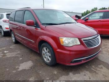  Salvage Chrysler Town & Country