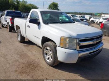  Salvage Chevrolet Silverado 1500