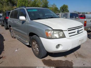  Salvage Toyota Highlander