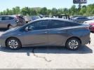 Toyota Prius Four Image 11