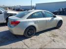 Chevrolet Cruze Ls Auto Image 3