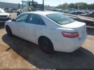 Toyota Camry Le Image 3