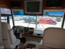 Workhorse Custom Cha Motorhome Chassis W22 Image 2