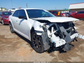  Salvage Chrysler 300