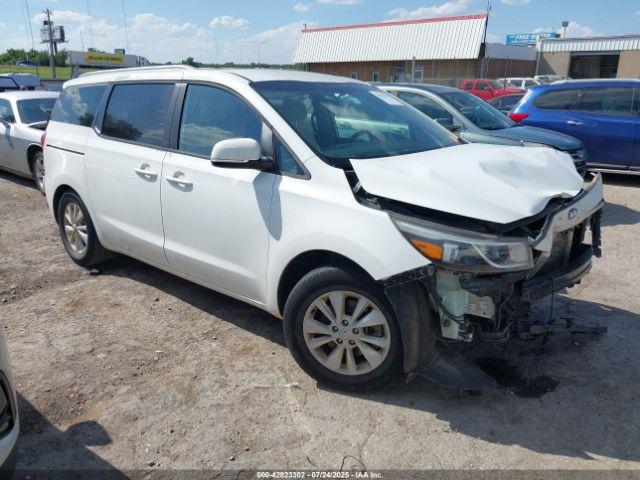  Salvage Kia Sedona