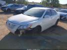 Toyota Camry Le Image 2