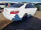 Toyota Camry Le Image 4