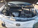 Toyota Camry Le Image 10