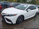 Toyota Camry Se Image 15