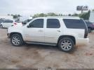GMC Yukon Denali Image 16