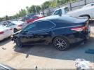 Toyota Camry Se Image 14