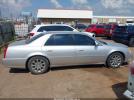 Cadillac DTS 1sb Image 11