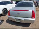Cadillac DTS 1sb Image 8
